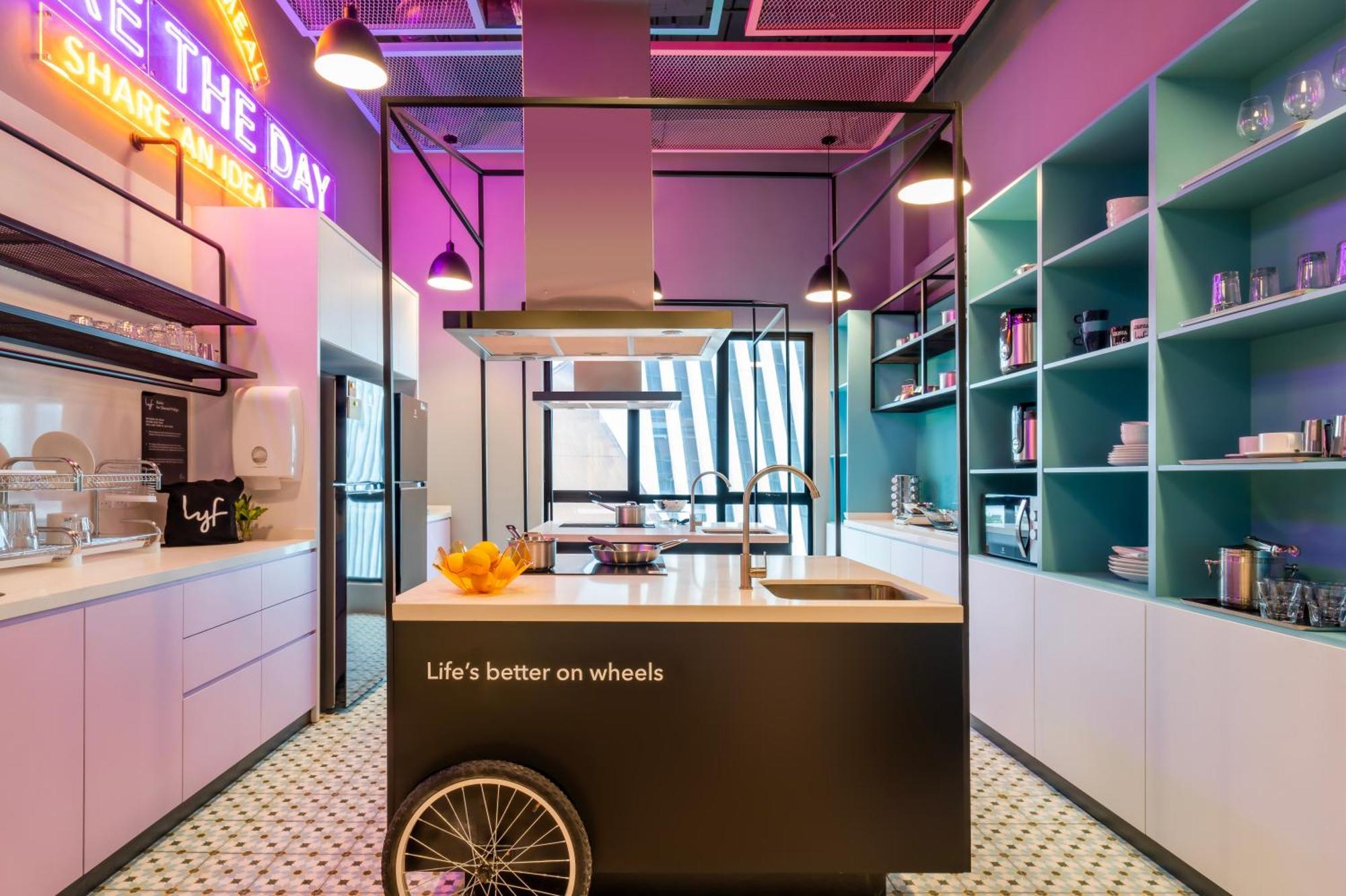 Lyf Chinatown Kuala Lumpur 호텔 외부 사진